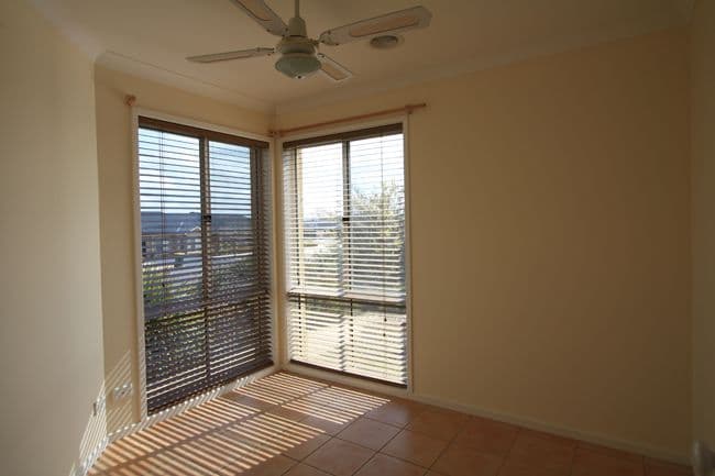23 McCusker Drive, BUNGENDORE NSW 2621, Bungendore - Thumbnail 2