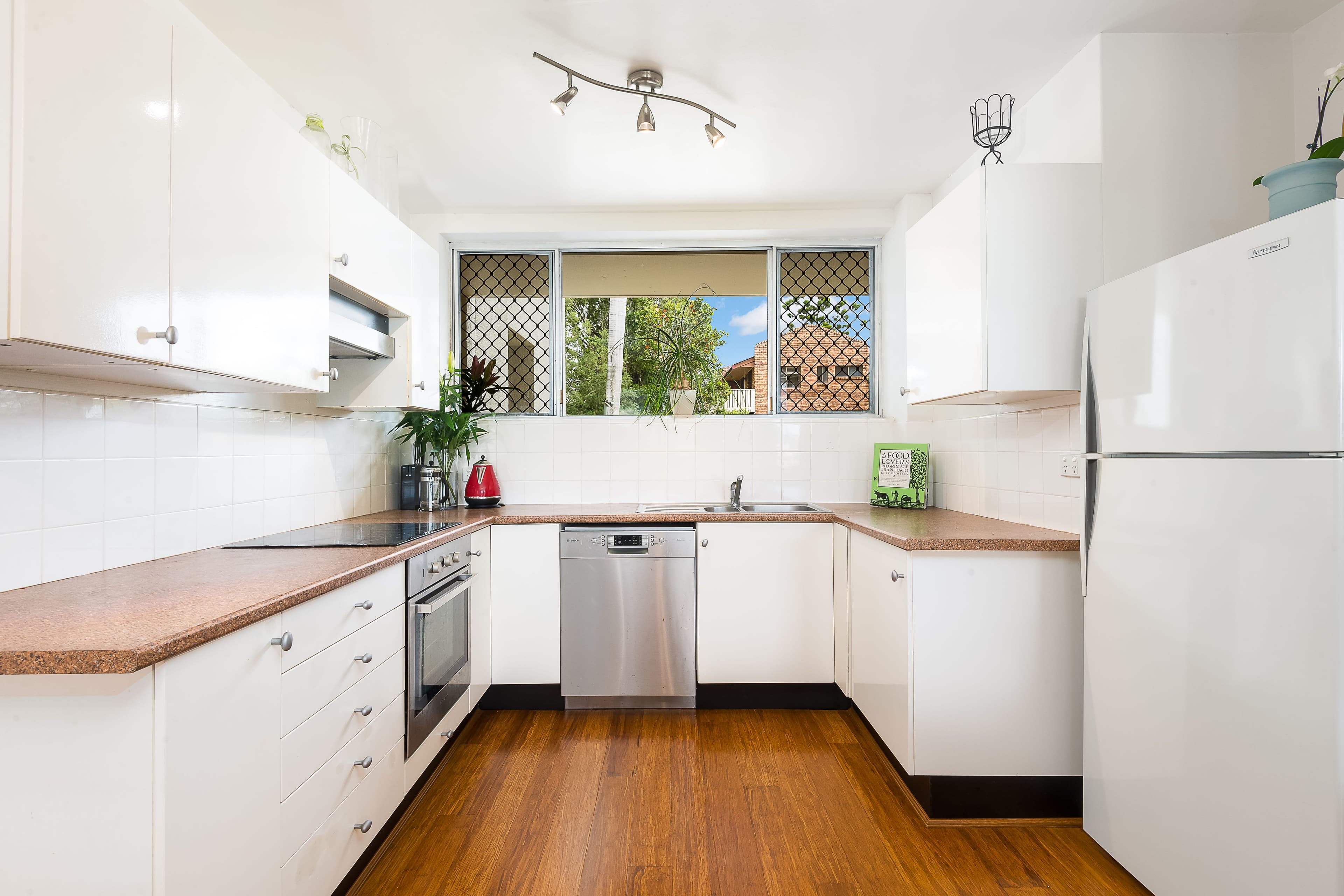 15 Bellevue Terrace, St Lucia QLD 4067, St Lucia - Thumbnail 3