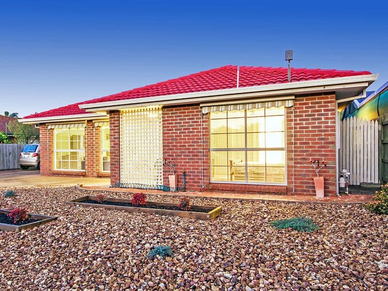 2 Shearwater Court, HOPPERS CROSSING VIC 3029, Hoppers Crossing - Thumbnail 2