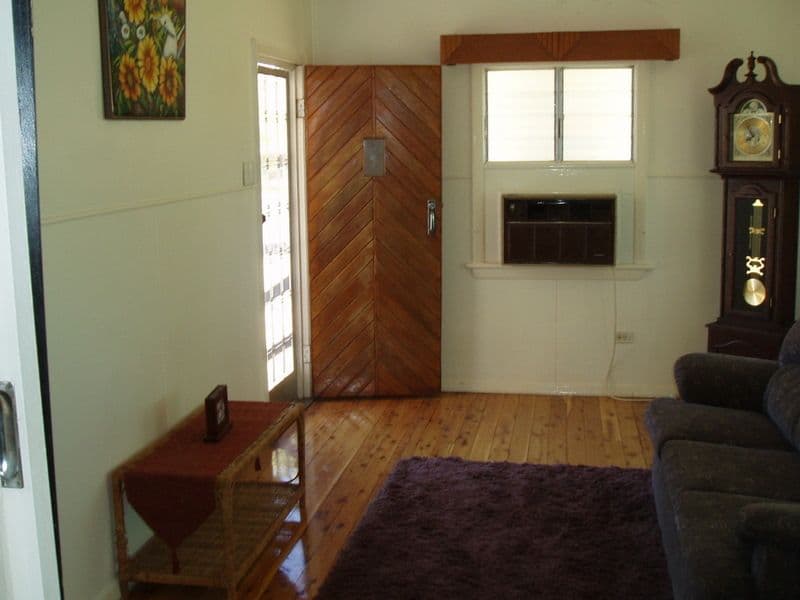 21 Deverell, CHARLEVILLE QLD 4470, Charleville - Thumbnail 2