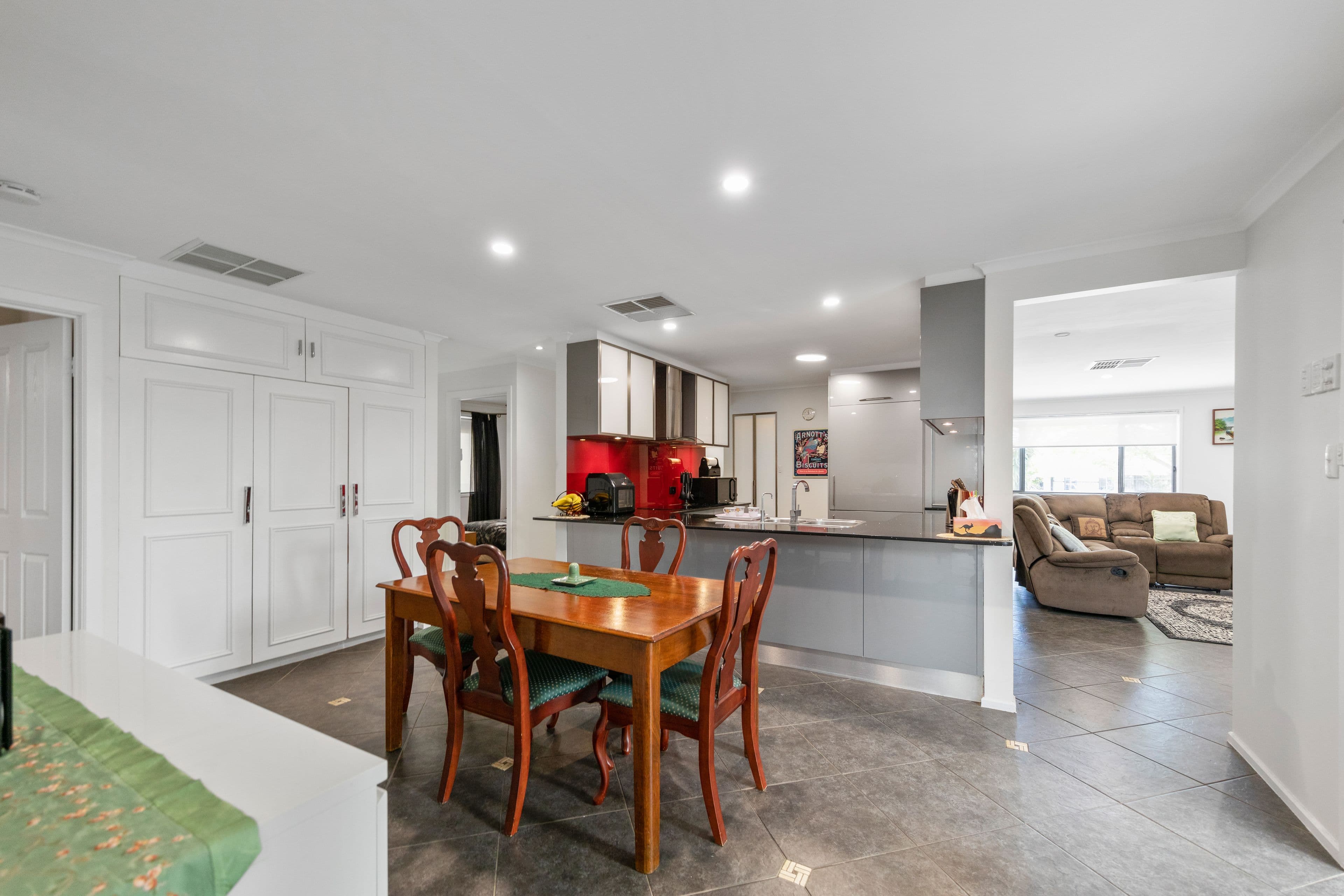 40 Amberdale Road, Blakeview SA 5114, Blakeview - Thumbnail 6