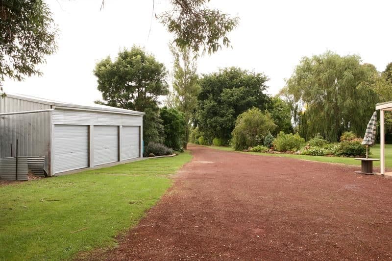 43 Roseneath Road, WARRNAMBOOL VIC 3280, Warrnambool - Thumbnail 7
