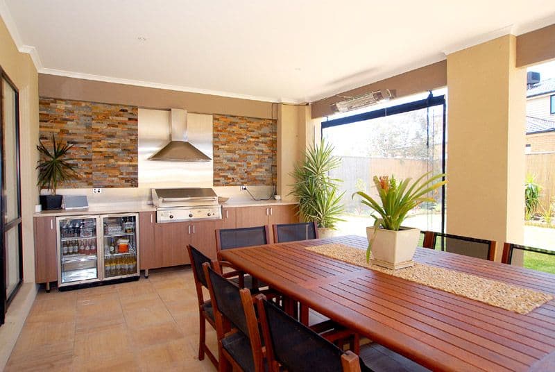21 Waterside Drive, WATERWAYS VIC 3195, Waterways - Thumbnail 2