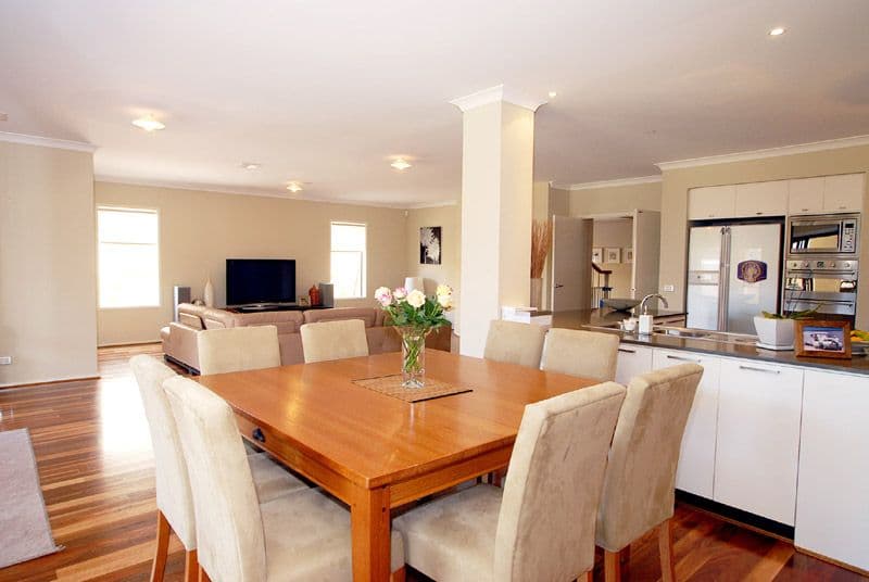 21 Waterside Drive, WATERWAYS VIC 3195, Waterways - Thumbnail 4