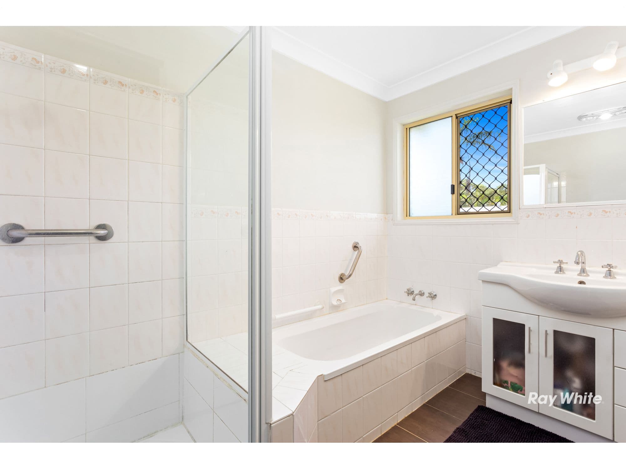 9 Ashgrove Crescent, Taranganba QLD 4703, Taranganba - Thumbnail 6