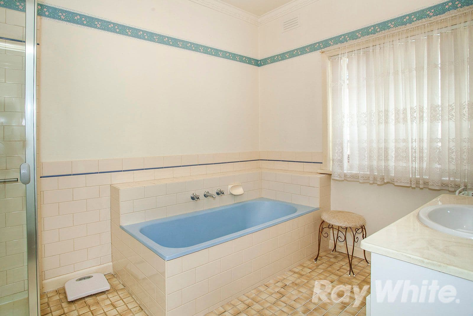 73 Creek Road, Mitcham VIC 3132, Mitcham - Thumbnail 5