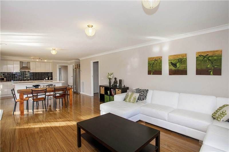 21 Grandlakes Way, LARA VIC 3212, Lara - Thumbnail 3