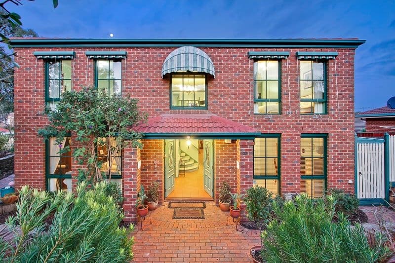 12 Woodview Place, KNOXFIELD VIC 3180, Knoxfield - Image 1