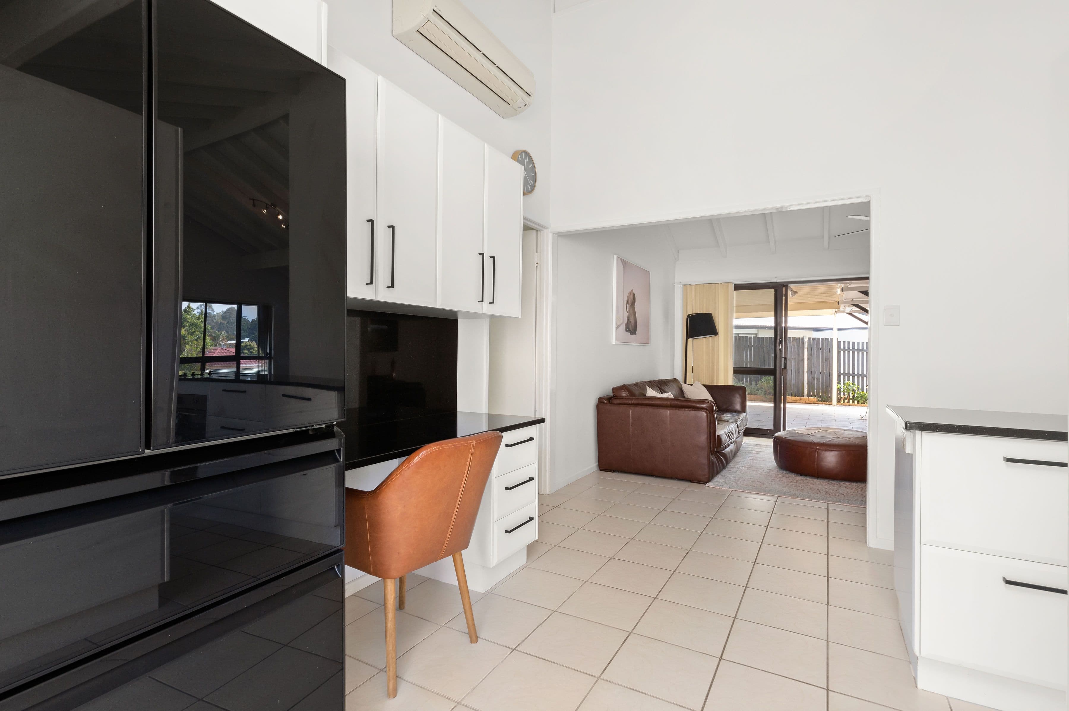 18 Whites Road, Chermside West QLD 4032, Chermside West - Thumbnail 6