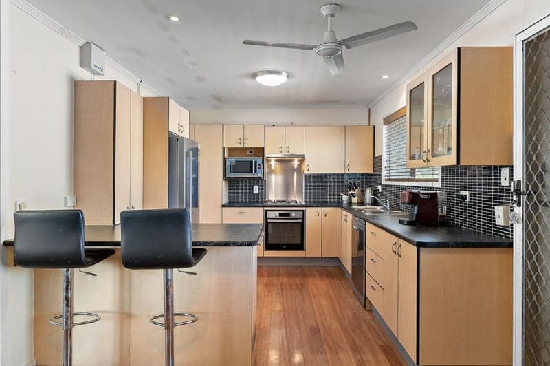 21 Cahill Street, Strathpine - Thumbnail 3