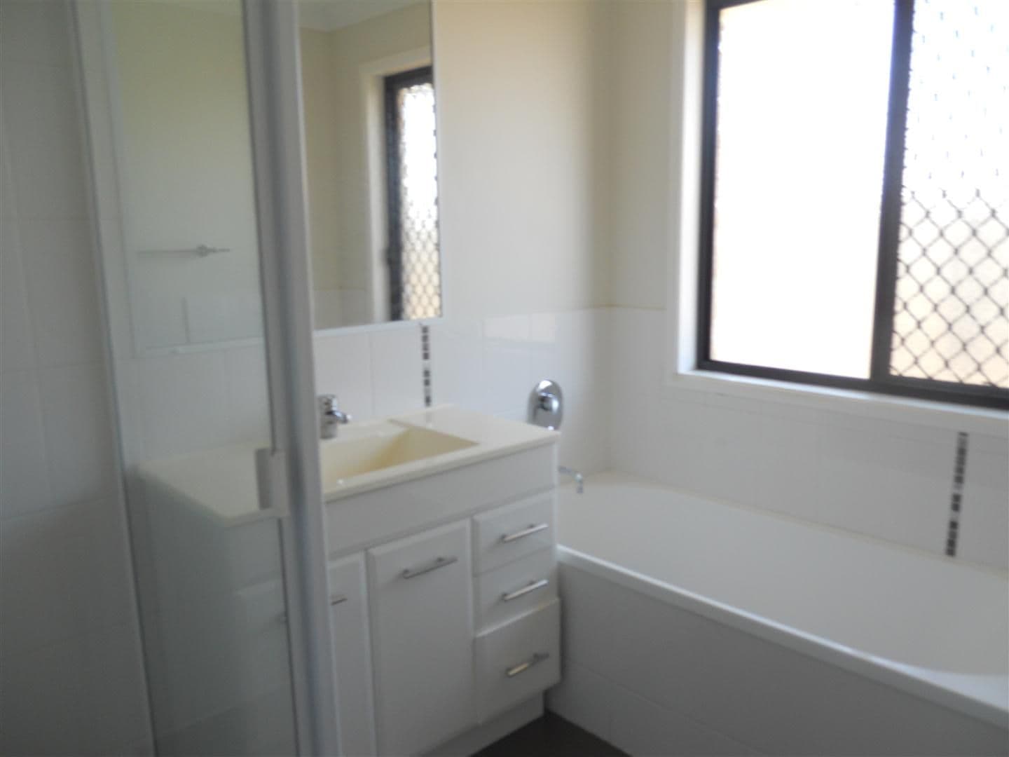 7 Lorikeet Court, GRACEMERE QLD 4702, Gracemere - Thumbnail 4