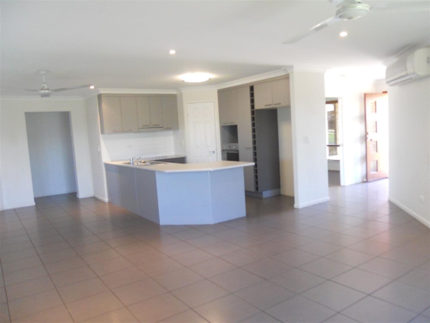 7 Lorikeet Court, GRACEMERE QLD 4702, Gracemere - Thumbnail 5