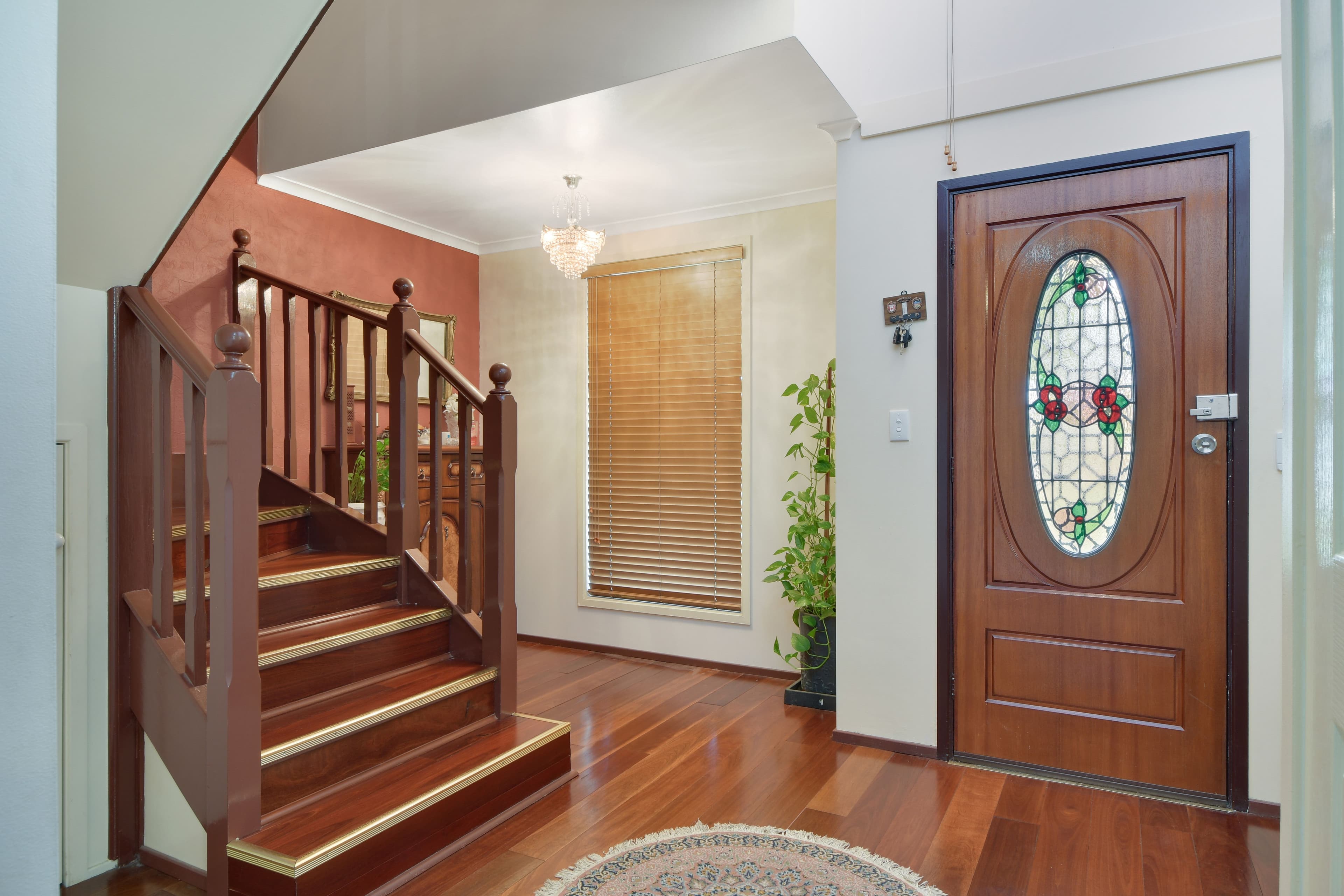 14 Clovelly Place, Woodbine - Thumbnail 2
