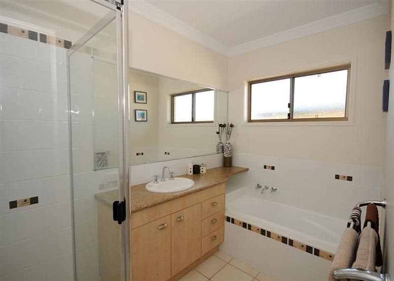 133 Ibis Boulevard, ELI WATERS QLD 4655, Eli Waters - Thumbnail 4