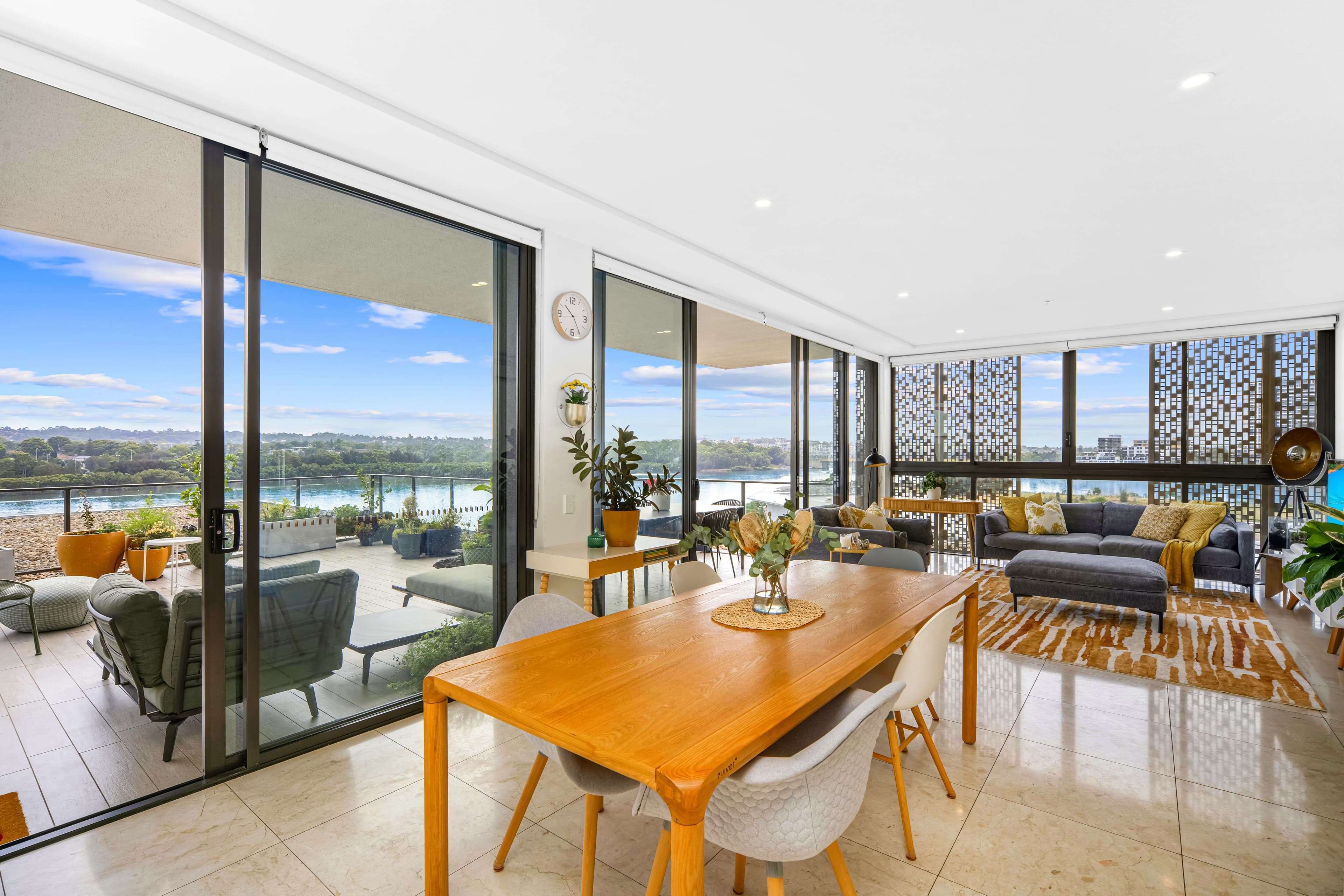 1E Burroway Road, Wentworth Point NSW 2127, Wentworth Point - Thumbnail 2