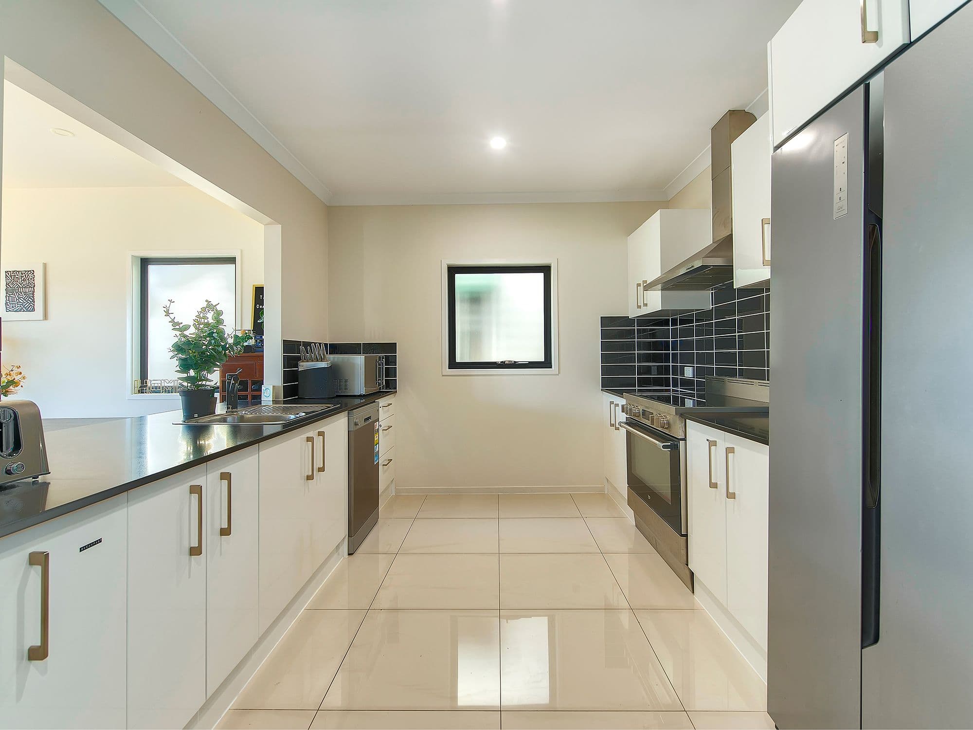 11 Clyde Street, Petrie Terrace QLD 4000, Petrie Terrace - Thumbnail 4