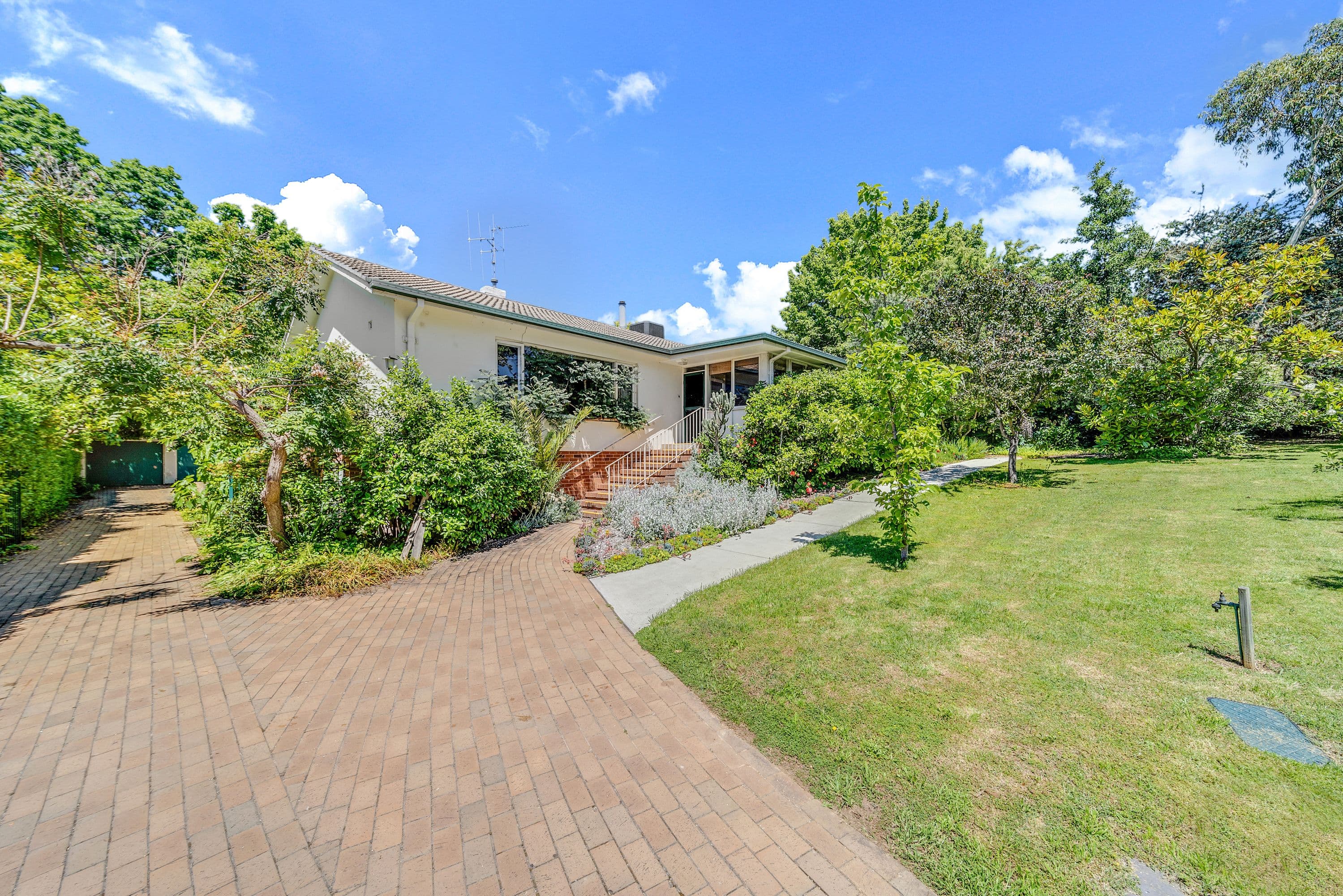 11 Talbot Street, Forrest ACT 2603, Forrest - Thumbnail 2