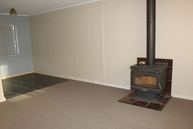 60 Larkin Street, Kambalda East WA 6442, Kambalda East - Thumbnail 2