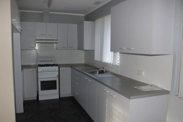 60 Larkin Street, Kambalda East WA 6442, Kambalda East - Thumbnail 4