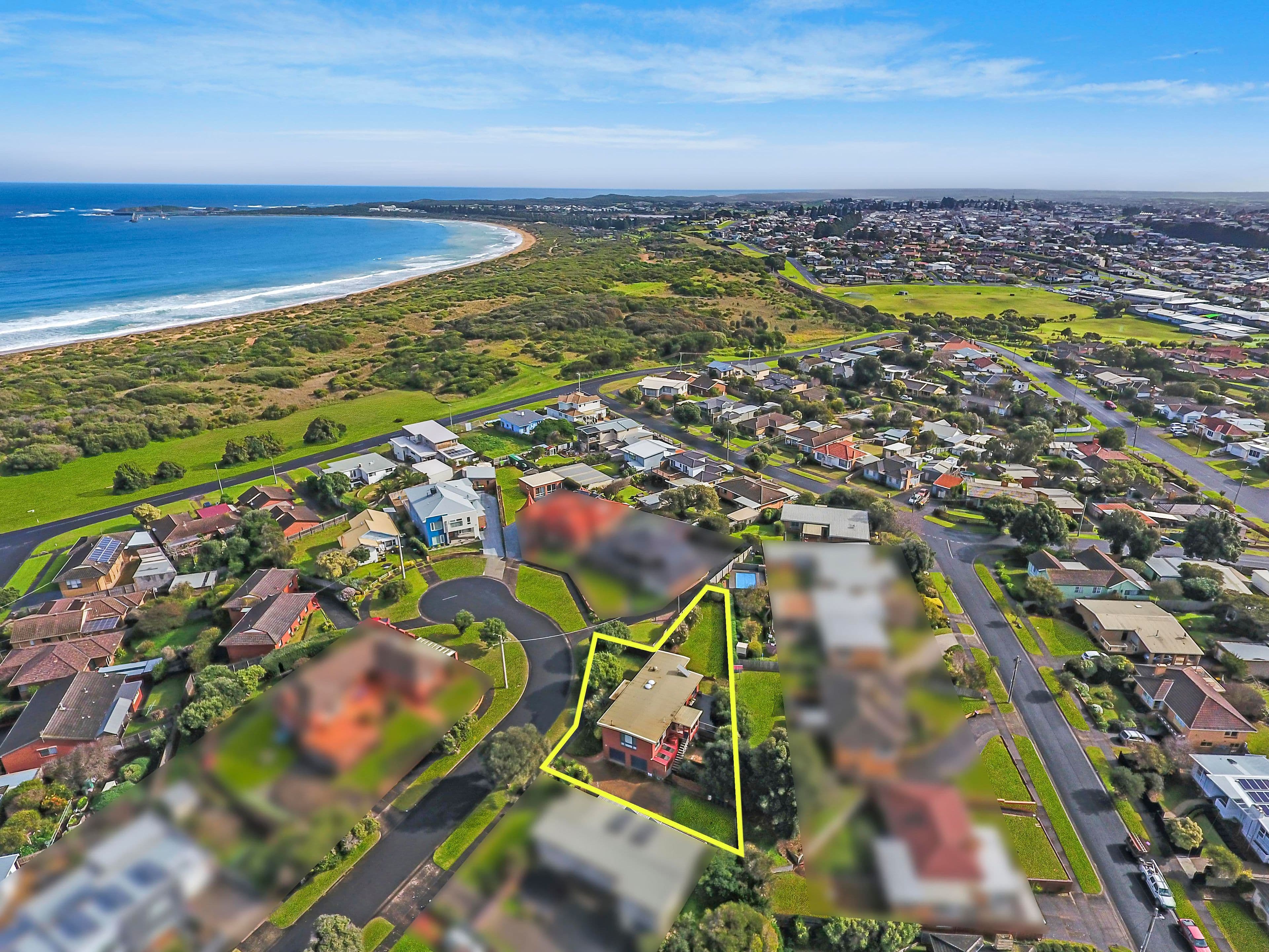 12 Omega Crescent, Warrnambool VIC 3280, Warrnambool - Thumbnail 2