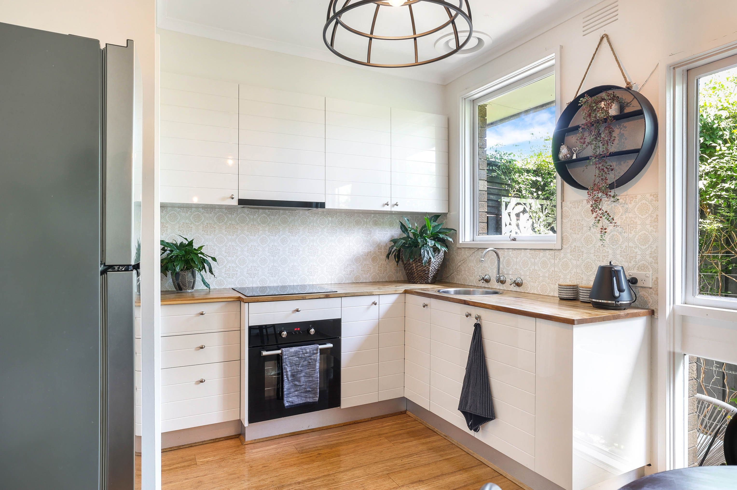 32 Gladstone Parade, Glenroy VIC 3046, Glenroy - Thumbnail 5