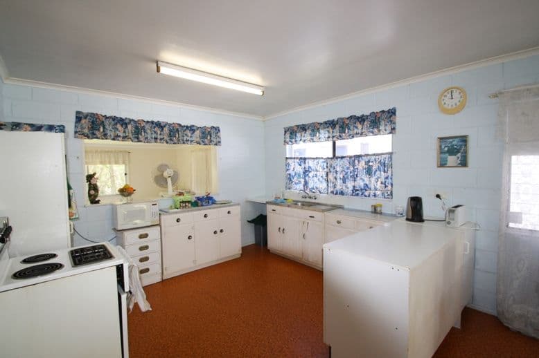 30 SPRINGFIELD Avenue, COOLUM BEACH QLD 4573, Coolum Beach - Thumbnail 3