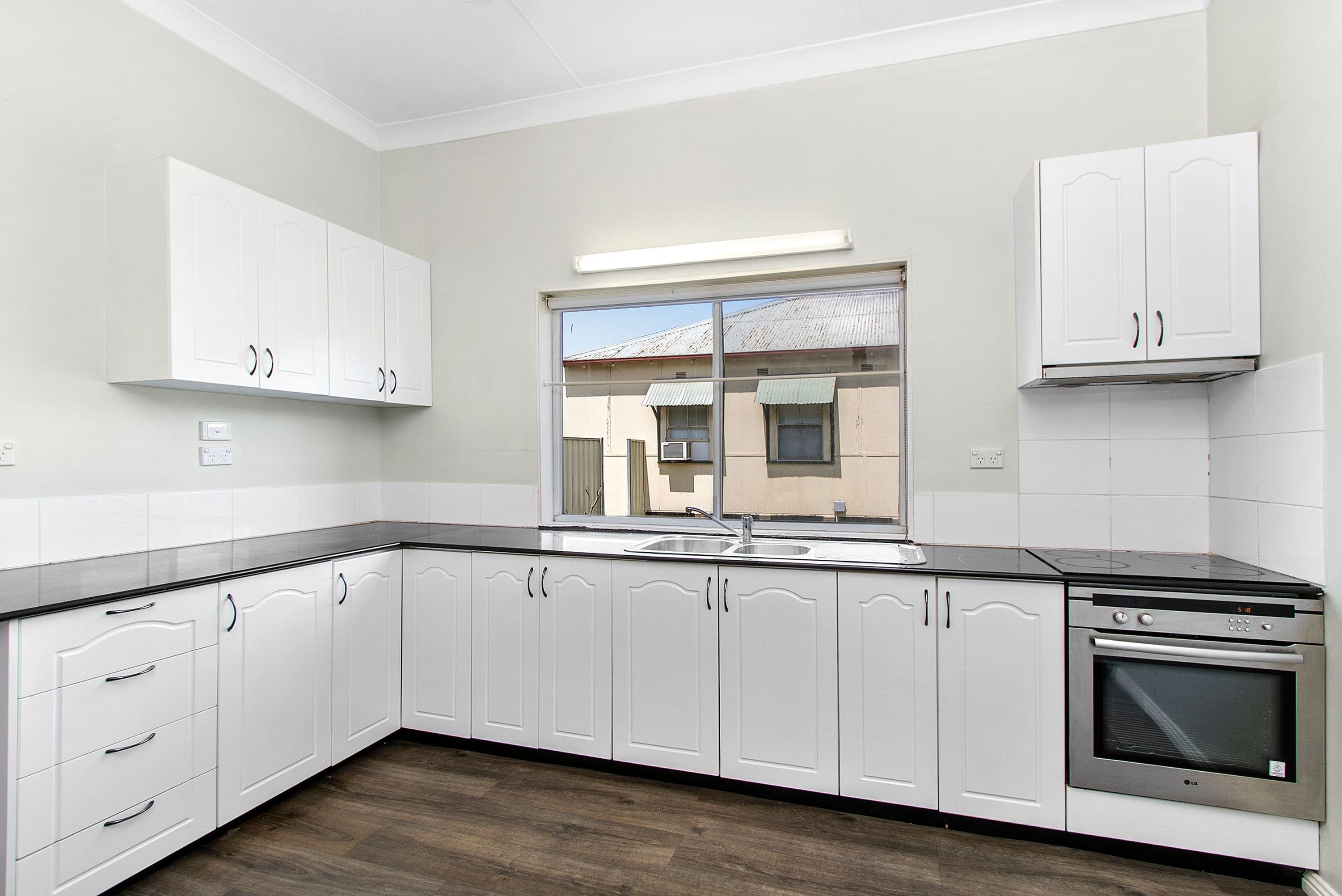 11 Francis Street, Richmond - Thumbnail 2
