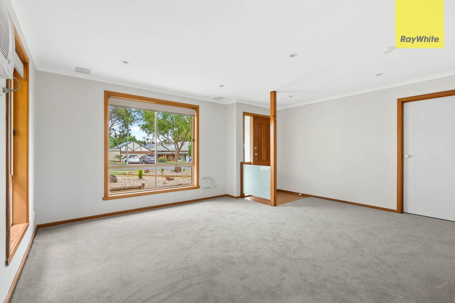 1 Carey Crescent, Bacchus Marsh VIC 3340, Bacchus Marsh - Thumbnail 2