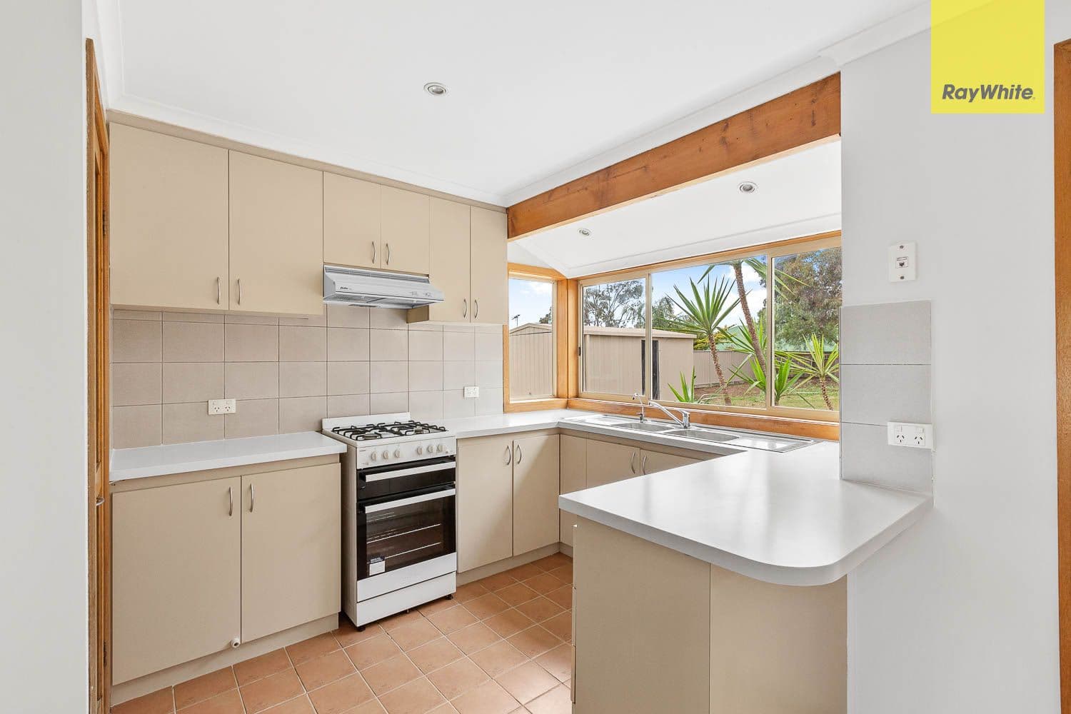 1 Carey Crescent, Bacchus Marsh VIC 3340, Bacchus Marsh - Thumbnail 4