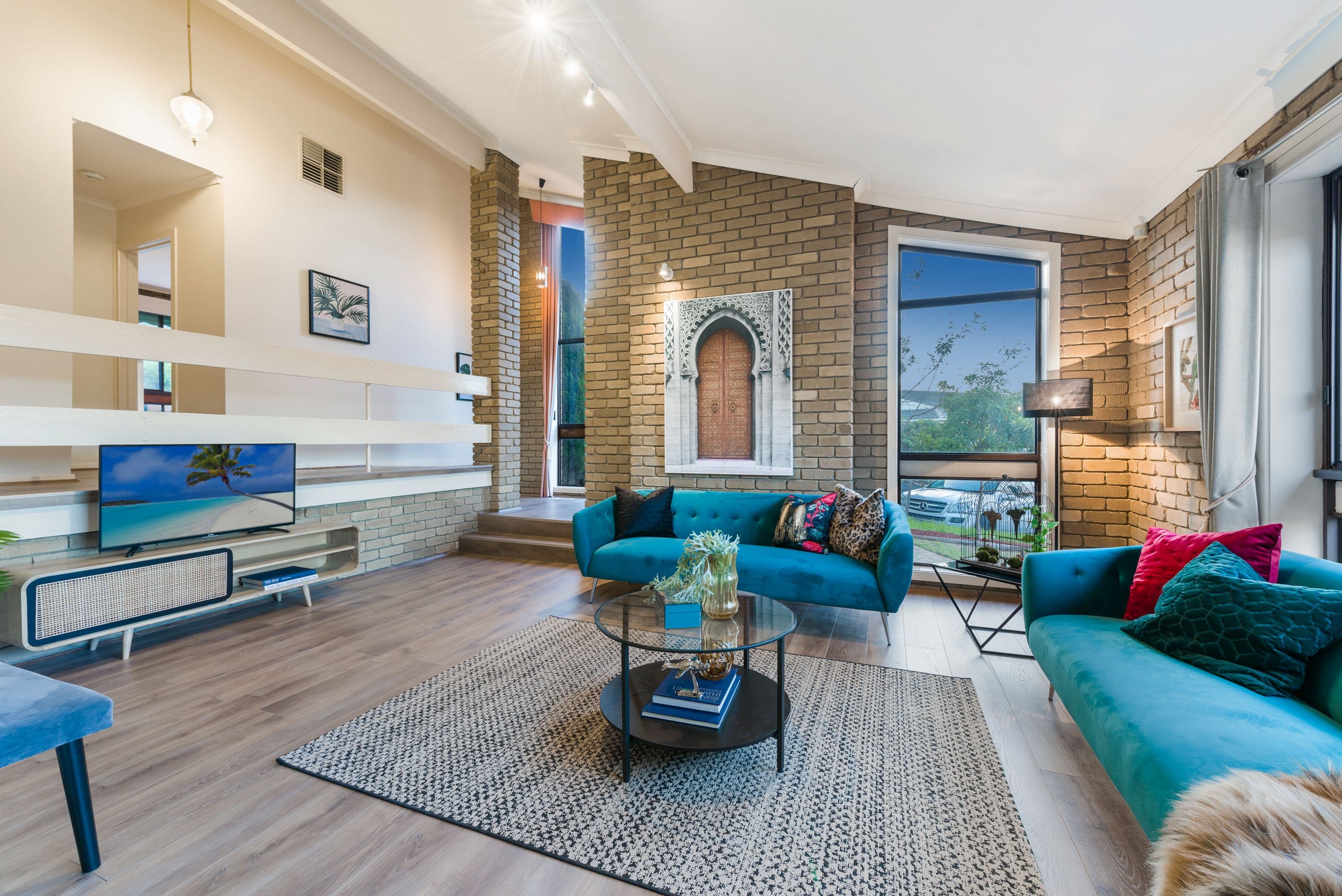 8 Carisbrooke Court, Wantirna VIC 3152, Wantirna - Thumbnail 2