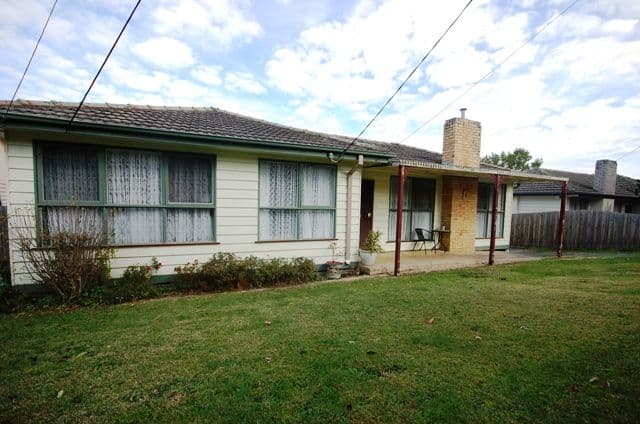 24 Swinburne Avenue, MOOROOLBARK VIC 3138, Mooroolbark - Image 1