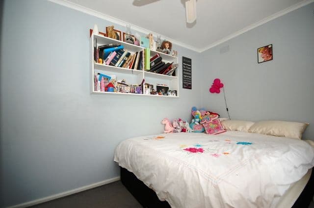24 Swinburne Avenue, MOOROOLBARK VIC 3138, Mooroolbark - Thumbnail 5