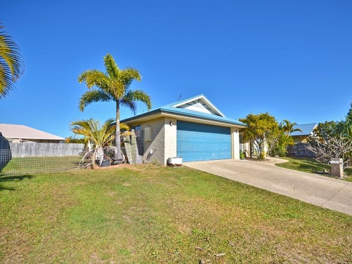 6 Kilbride Court, CALOUNDRA WEST QLD 4551, Caloundra West - Thumbnail 3