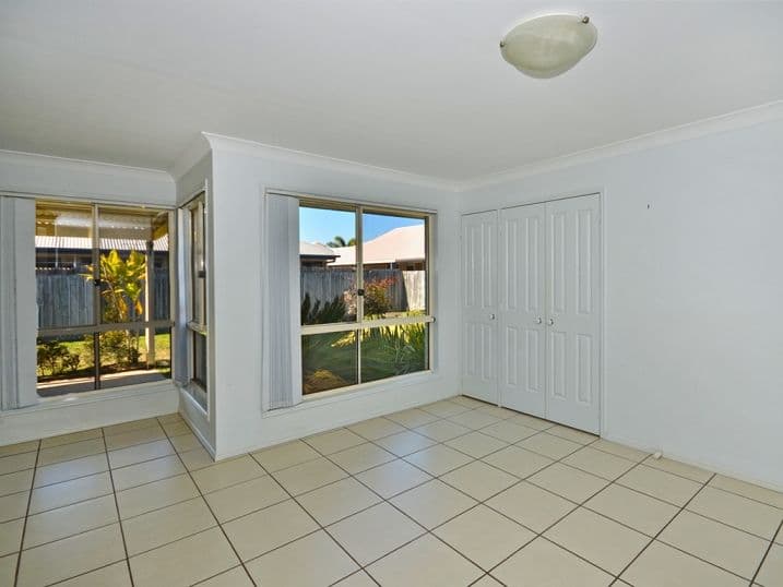 6 Kilbride Court, CALOUNDRA WEST QLD 4551, Caloundra West - Thumbnail 7