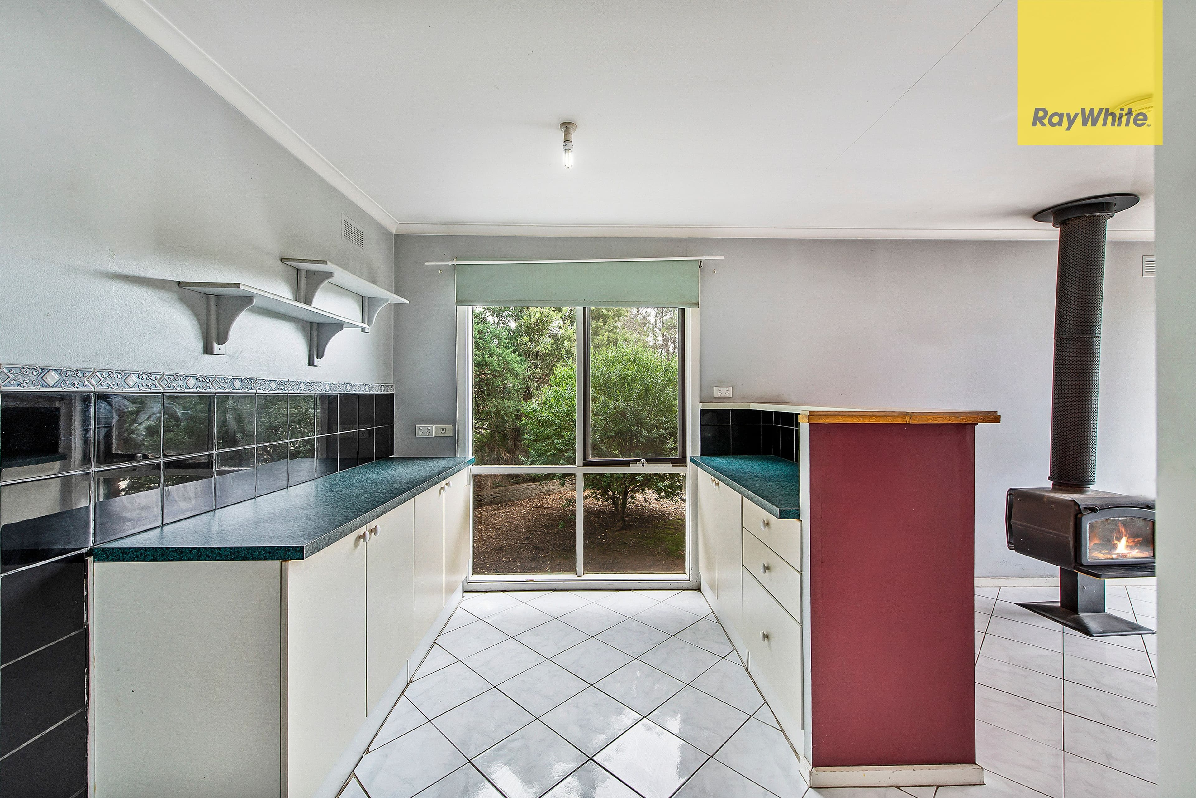 56 Dunvegan Drive, Kurunjang VIC 3337, Kurunjang - Thumbnail 5