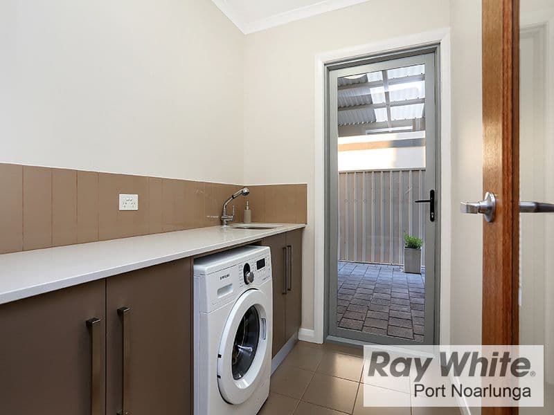 4 Bunbury Road, Port Noarlunga South SA 5167, Port Noarlunga South - Thumbnail 4