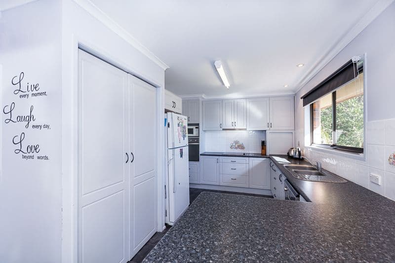 19 Dalhousie Court, ROCHEDALE SOUTH QLD 4123, Rochedale South - Thumbnail 3