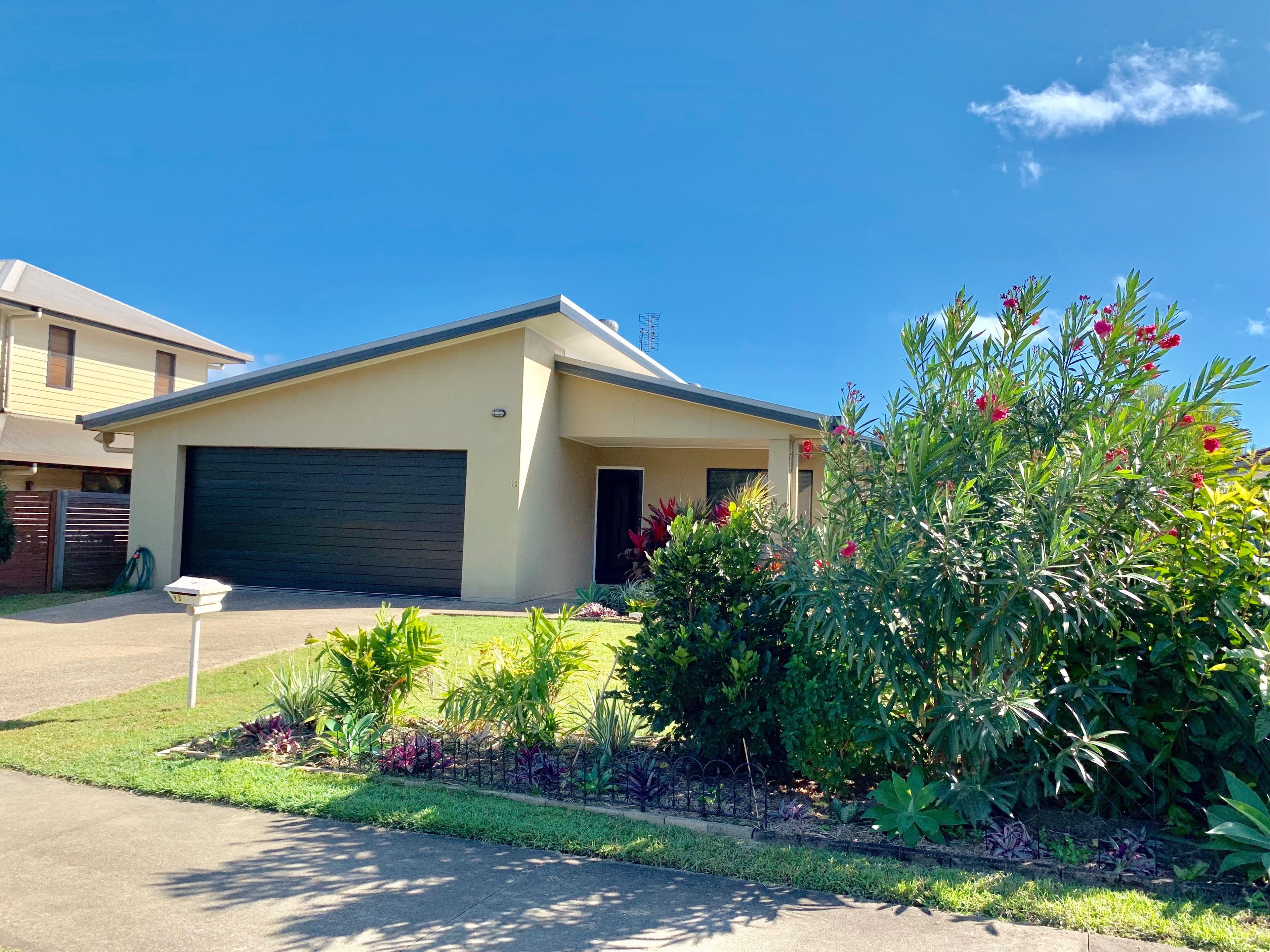 93 Abell Road, Cannonvale QLD 4802, Cannonvale - Thumbnail 2
