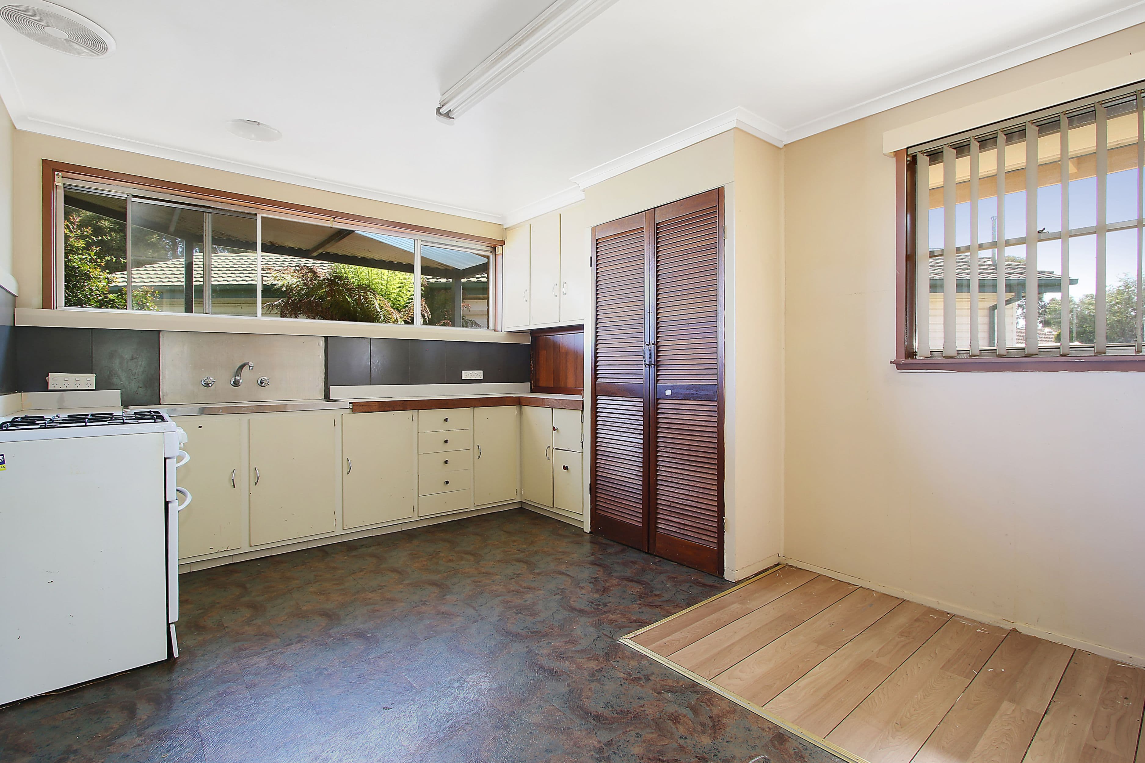 40 Dalgleish Street, Wodonga VIC 3690, Wodonga - Thumbnail 3