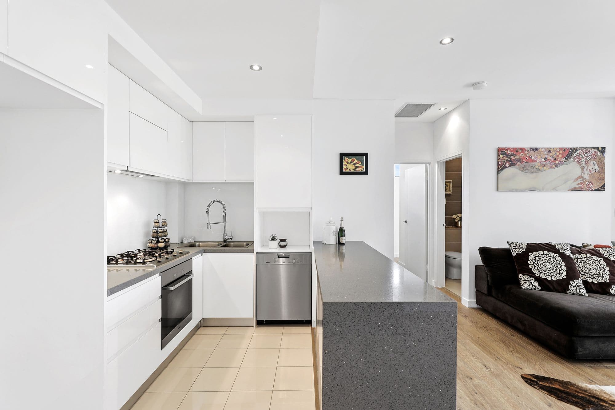 71-73 Stanley Street, Chatswood NSW 2067, Chatswood - Thumbnail 3