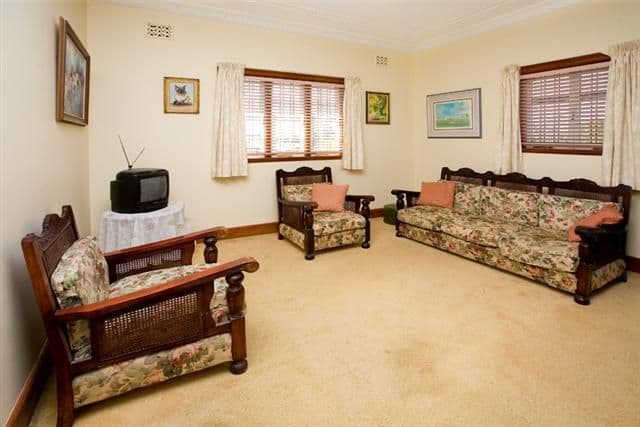 523 Old Cleveland Road, CAMP HILL QLD 4152, Camp Hill - Thumbnail 3