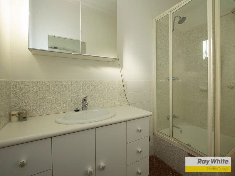 9 Gwelup Street, Karrinyup WA 6018, Karrinyup - Thumbnail 4