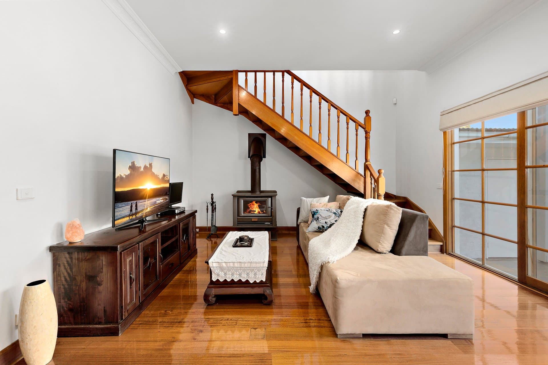 5 Ward Grove, Pascoe Vale South - Thumbnail 2