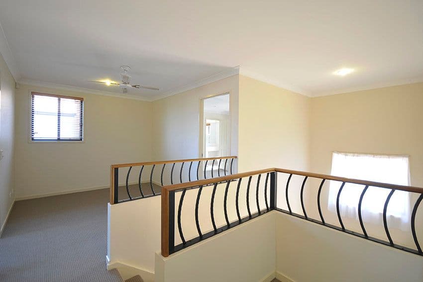16 Belmont Drive, VARSITY LAKES QLD 4227, Varsity Lakes - Thumbnail 7