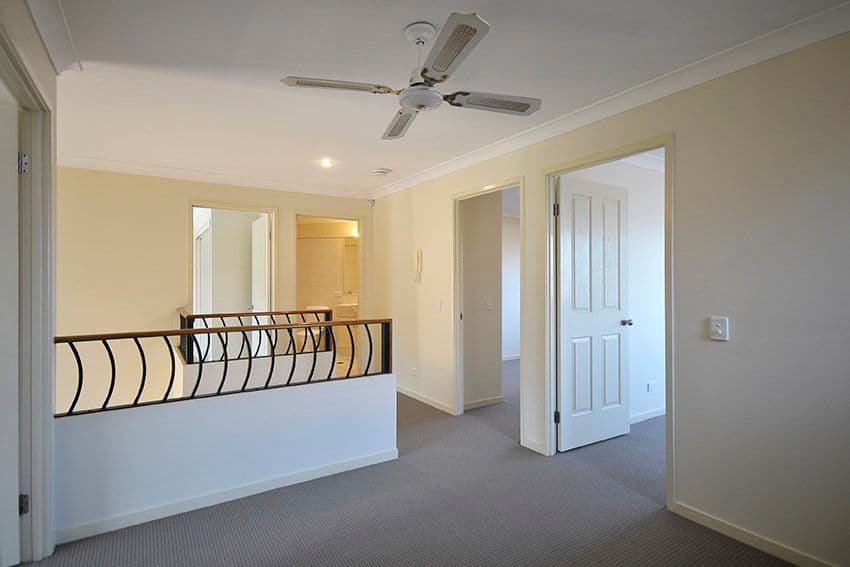 16 Belmont Drive, VARSITY LAKES QLD 4227, Varsity Lakes - Thumbnail 8