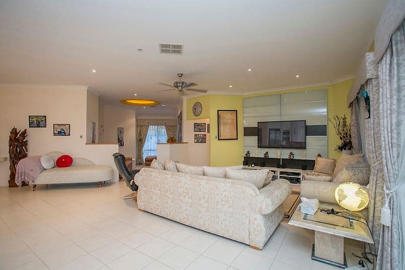 33 Persimmon Place, KALAMUNDA WA 6076, Kalamunda - Thumbnail 8