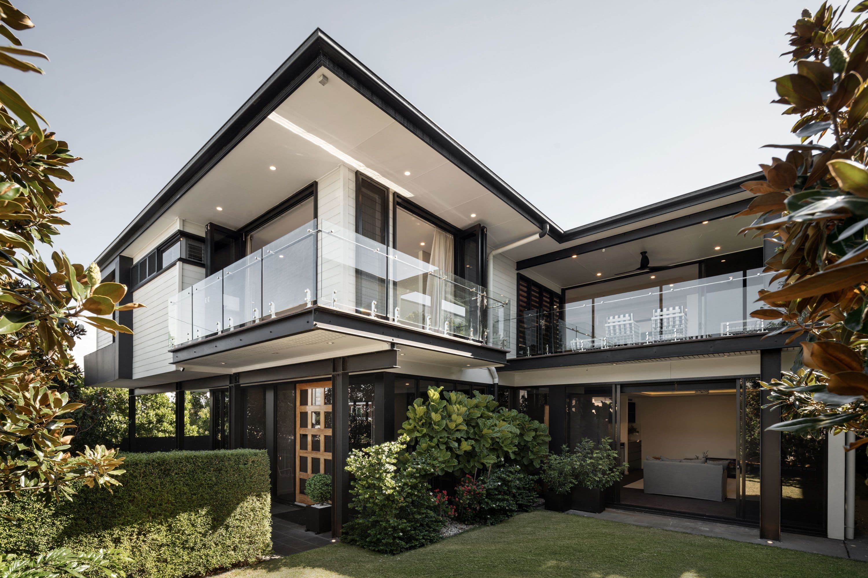 10 Bulimba Street, Bulimba QLD 4171, Bulimba - Image 1