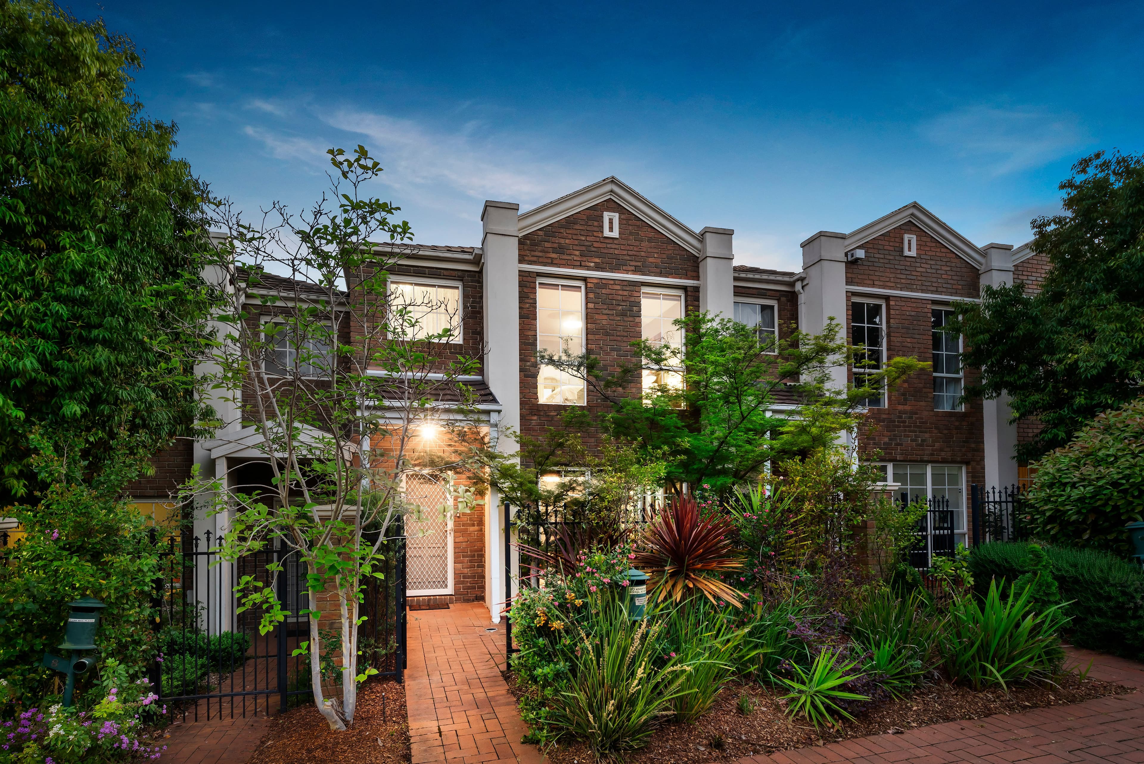 9 Reid Walk, Macleod VIC 3085, Macleod - Image 1