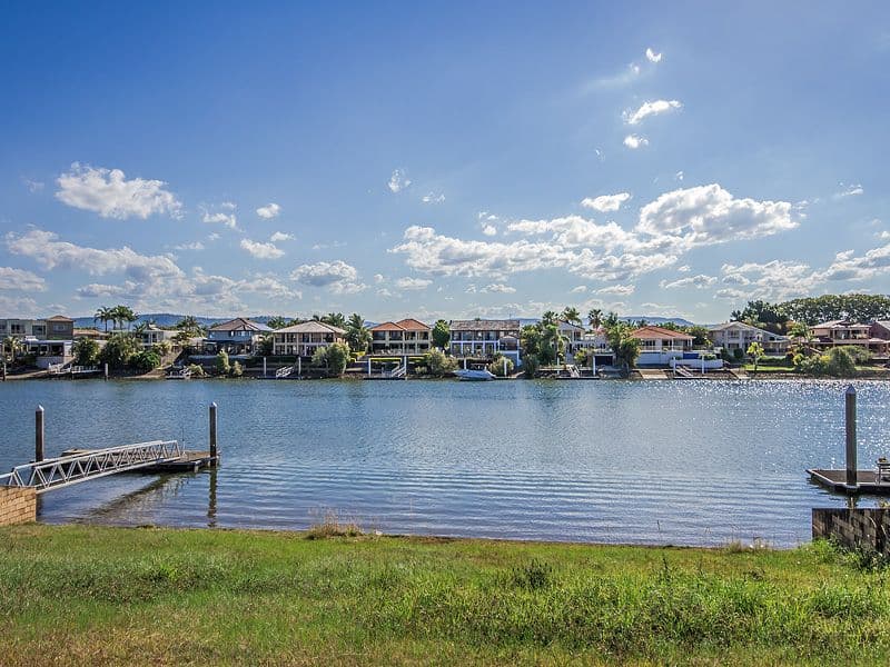 45 Sir Bruce Small Boulevard, BENOWA WATERS QLD 4217, Benowa - Thumbnail 4