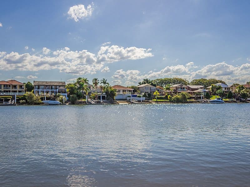 45 Sir Bruce Small Boulevard, BENOWA WATERS QLD 4217, Benowa - Thumbnail 5